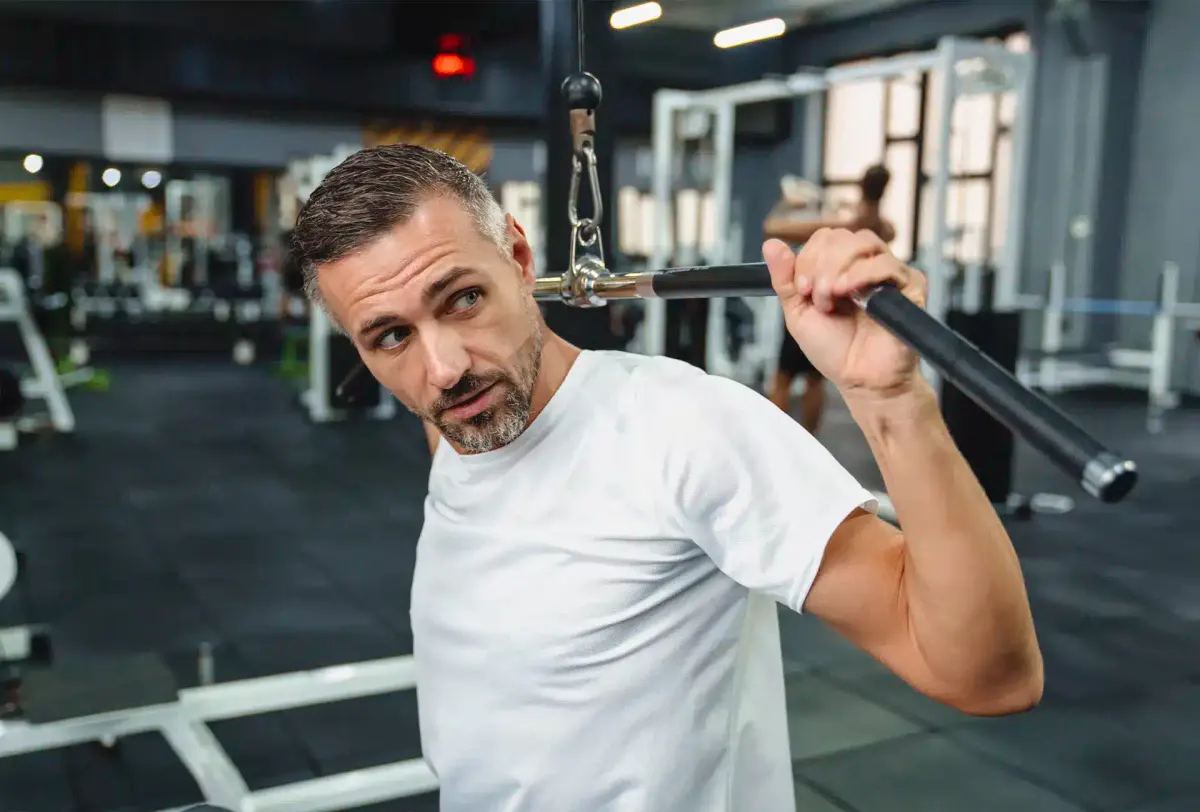 não faça esse exercício nunca faça esse exercício puxada nuca puxada costas Nunca Faça Esses Exercícios
