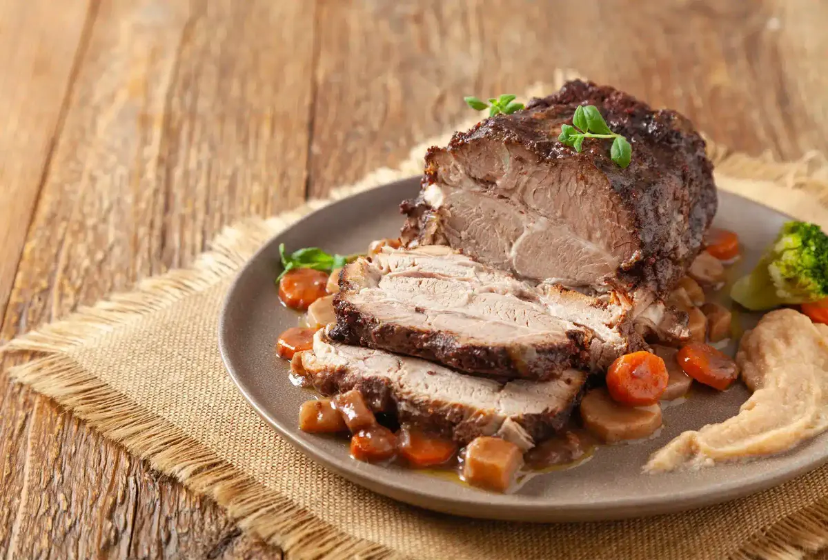 carne assada com legumes