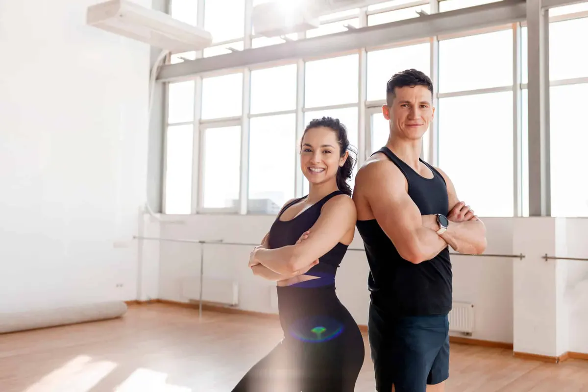 casal hipertrofia academia perda de gordura
