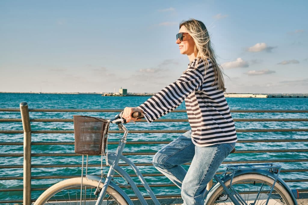 tomar sol bicicleta ao ar livre vitamina D